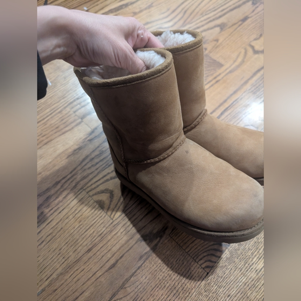 UGG Boots Classics Water Resistant Boots - Picture 10 of 10